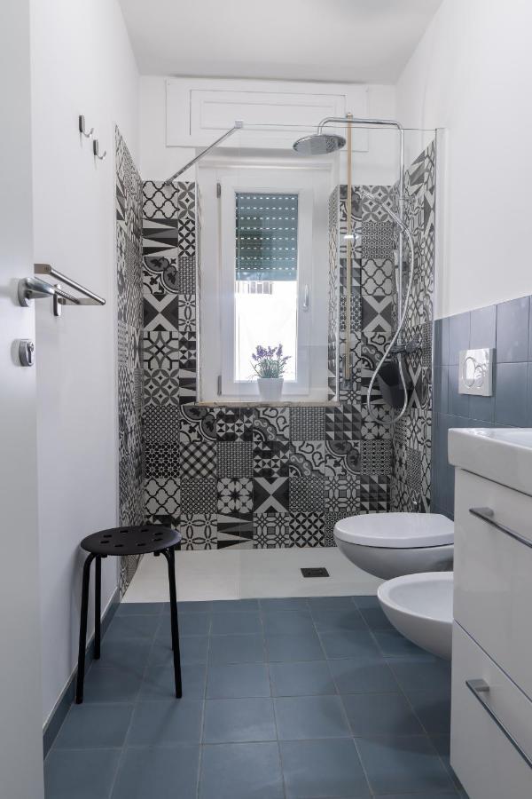 La Casa Di Alvy Hotel Pescara Bagian luar foto